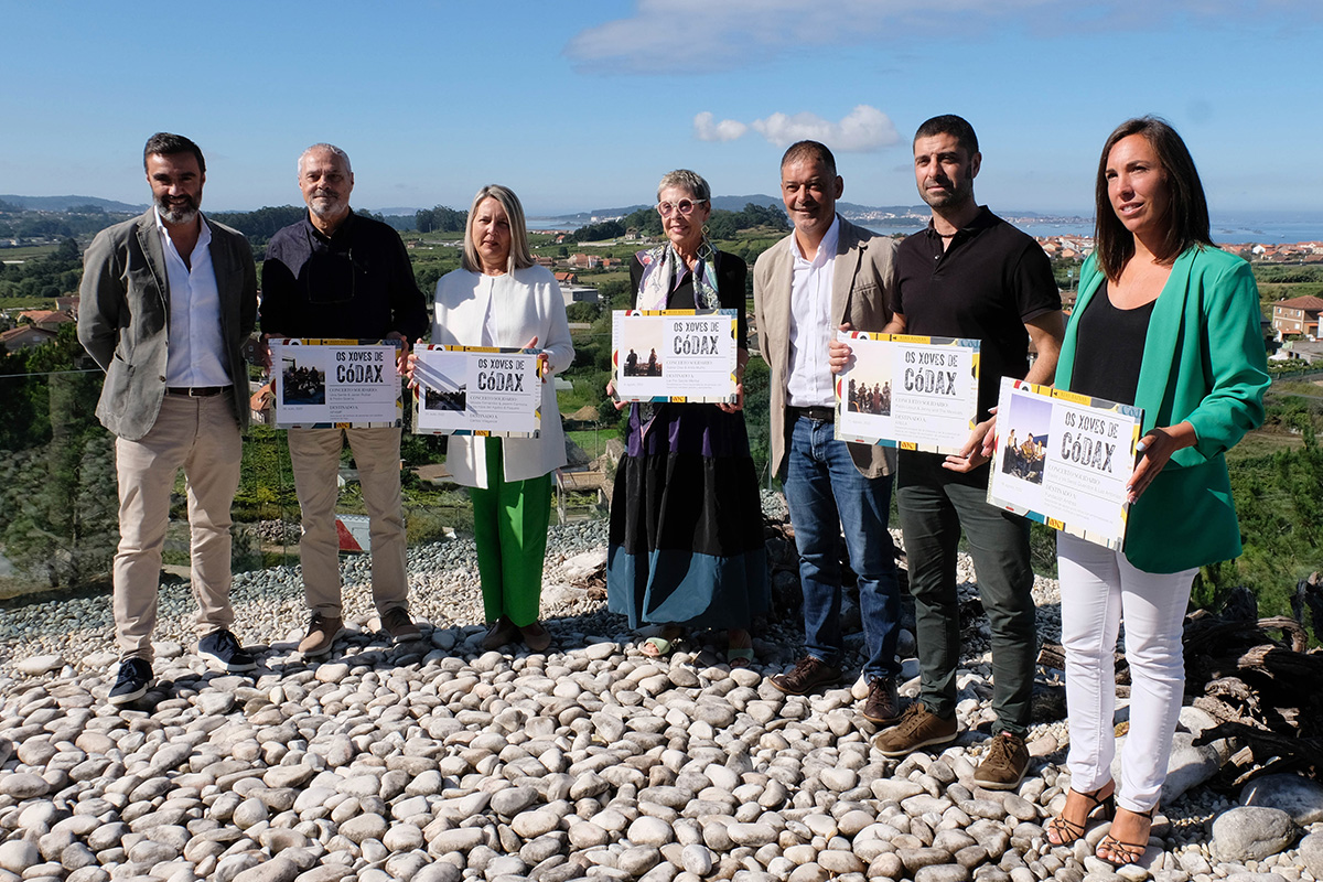 Bodegas Martín Códax once again revives the spirit of solidarity thanks to good music with the delivery of the proceeds of the ninth edition of 