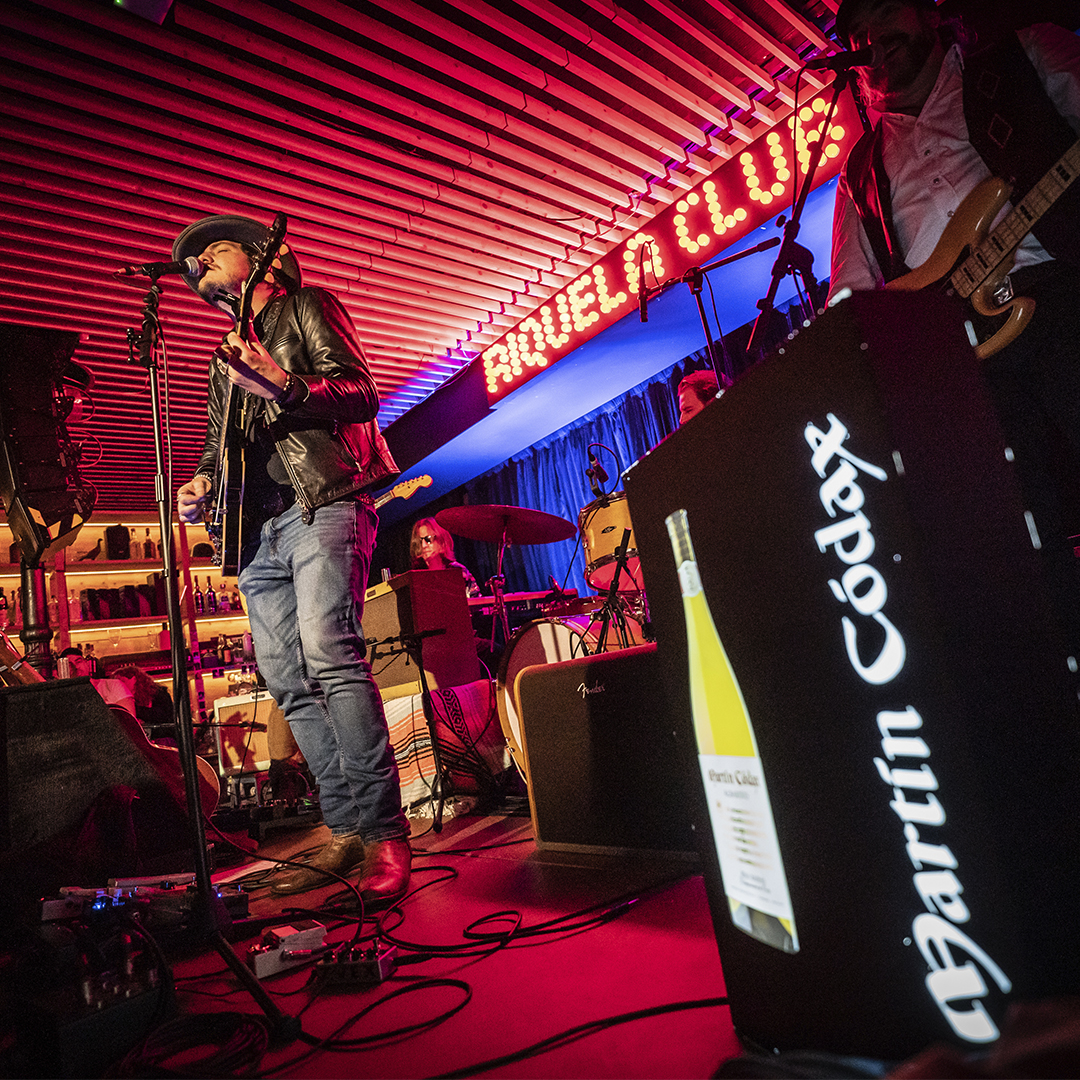 CARRUSEL GRÁFICO EN NEWSFEED03